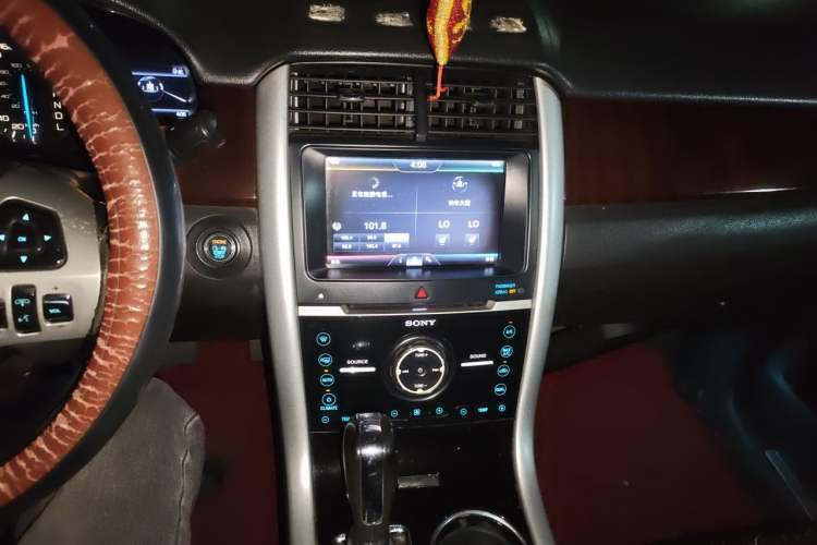 Used Ford Edge 2012 2.0T Zunrui Trim Audio And AC Panel