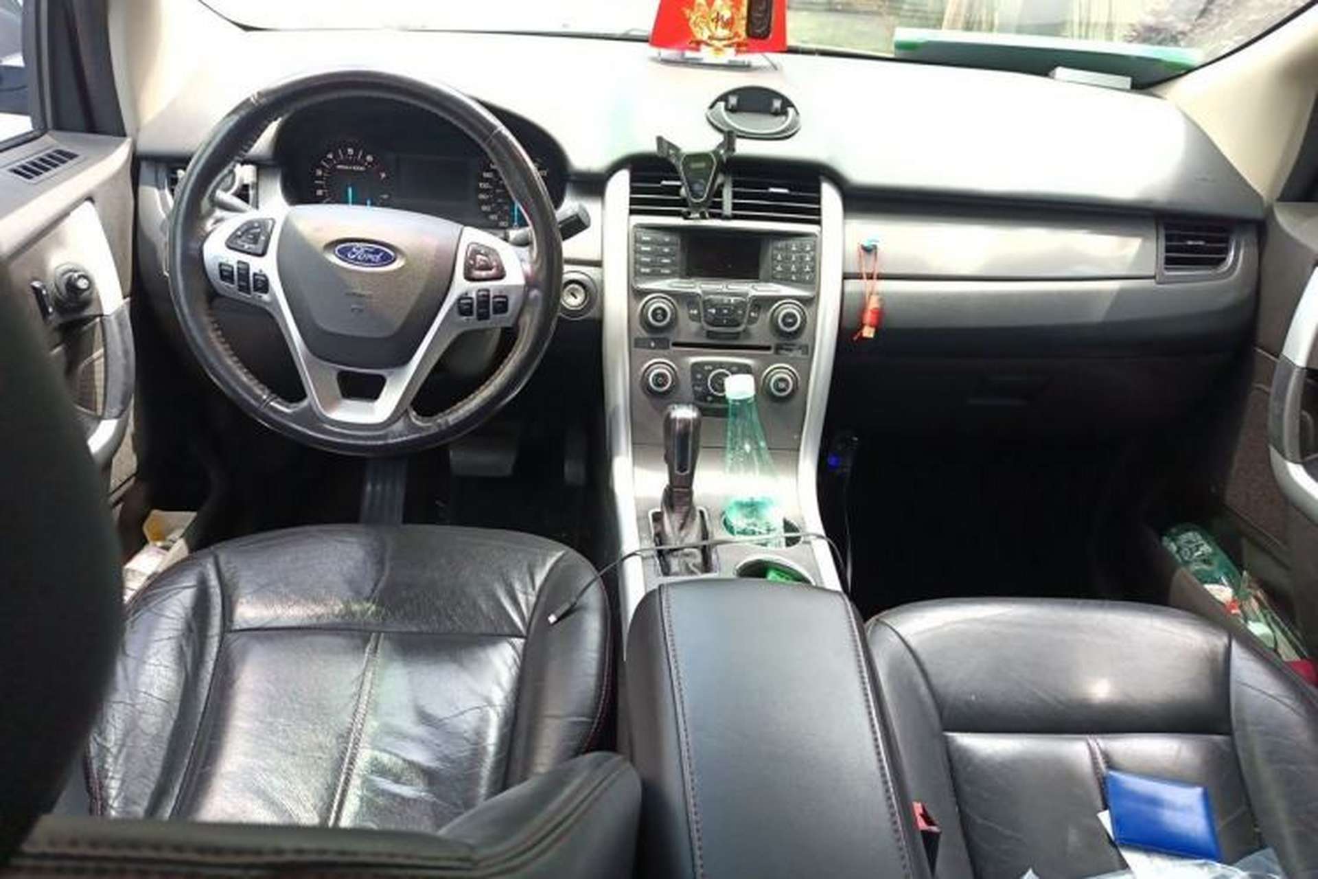 Used Ford Edge 2012 2.0T Elite Sunroof Edition Center Console