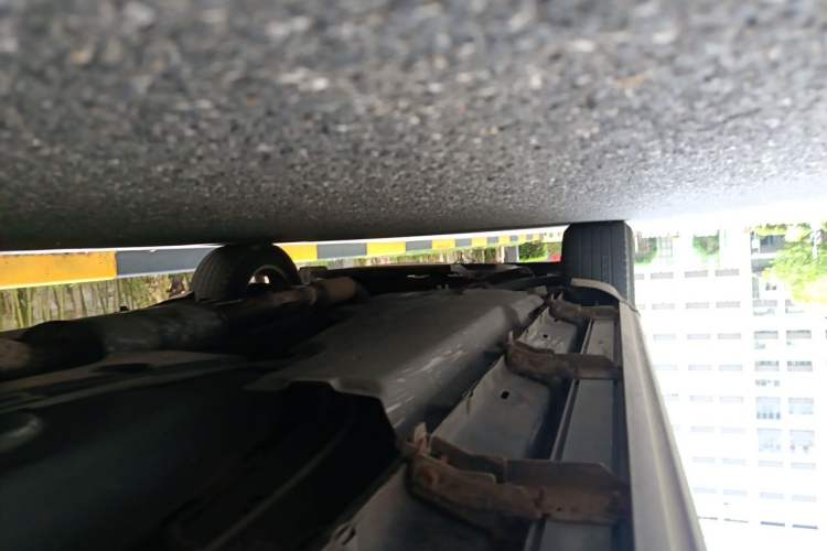 Used Ford Edge 2012 2.0T Elite Sunroof Edition Chassis Rear Left