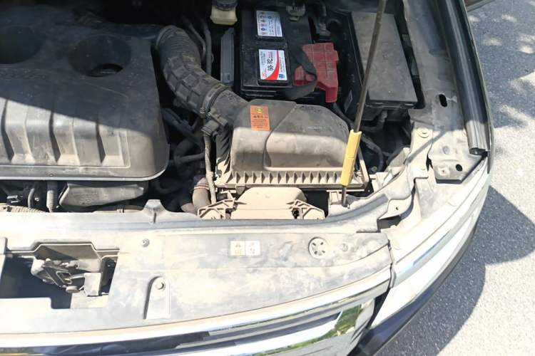 Used Ford Edge 2012 2.0T Elite Sunroof Edition Engine Bay Left