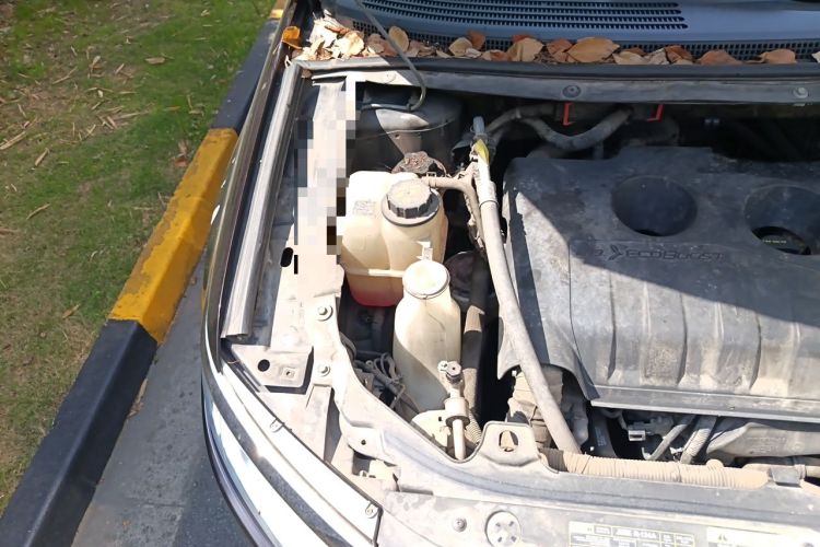 Used Ford Edge 2012 2.0T Elite Sunroof Edition Engine Bay Right