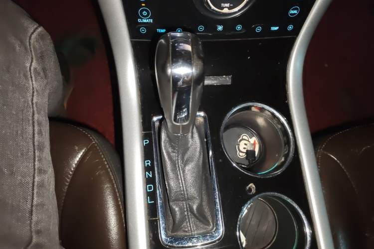 Used Ford Edge 2012 2.0T Zunrui Trim Gear Lever