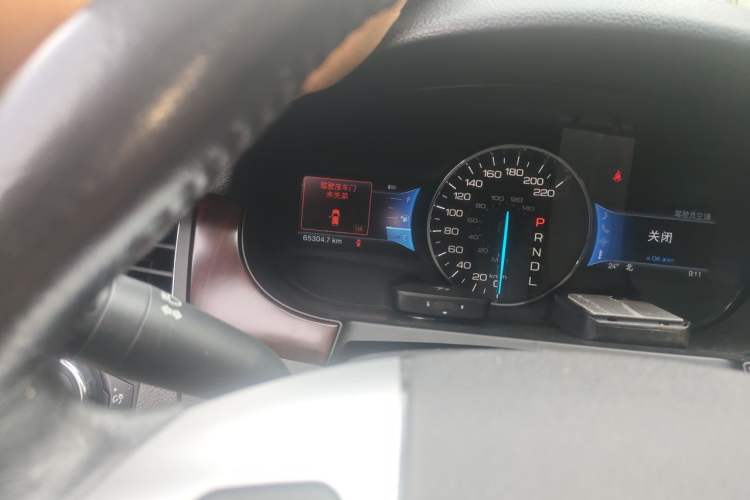 Used Ford Edge 2012 2.0T Zunrui Trim Odometer Close Up