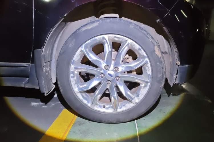 Used Ford Edge 2012 2.0T Zunrui Trim Right Front Wheel Hub