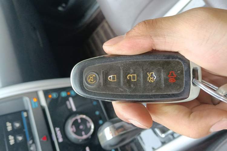 Used Ford Edge 2012 2.0T Zunrui Trim Vehicle Key