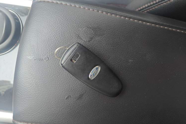 Used Ford Edge 2012 2.0T Zunrui Trim Vehicle Key