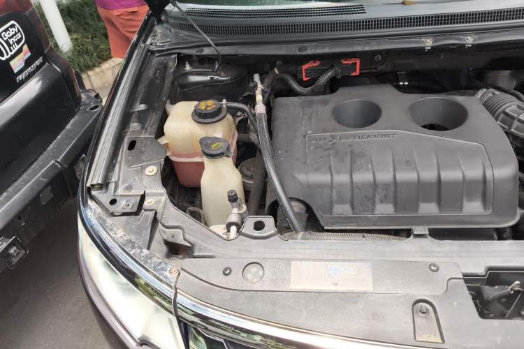 Used Ford Edge 2012 2.0T Elite Sunroof Edition Engine Bay Right