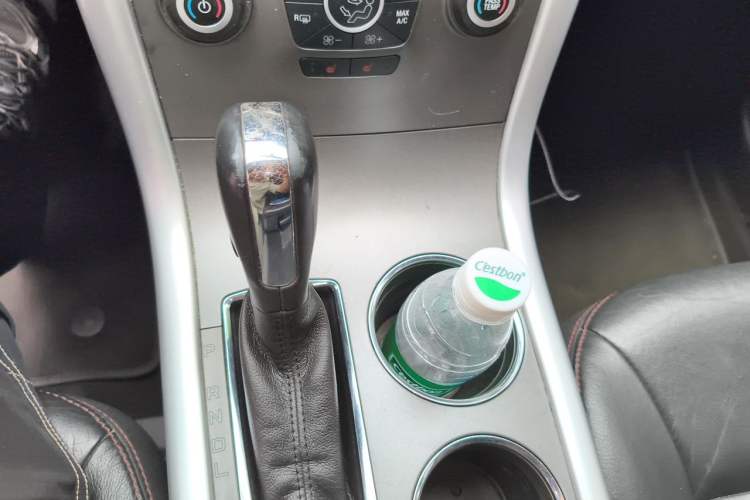 Used Ford Edge 2012 2.0T Elite Sunroof Edition Gear Lever