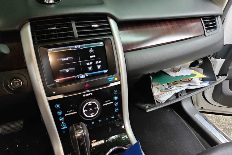 Used Ford Edge  Audio And AC Panel