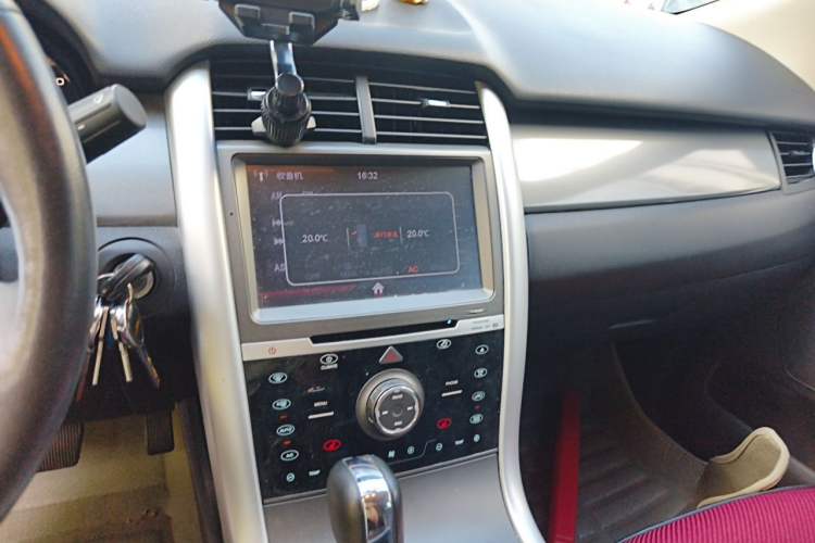 Used Ford Edge 2012 2.0T Elite Sunroof Edition Audio And AC Panel