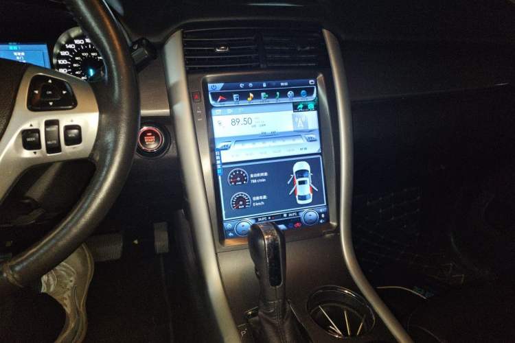 Used Ford Edge 2012 2.0T Elite Sunroof Edition Audio And AC Panel
