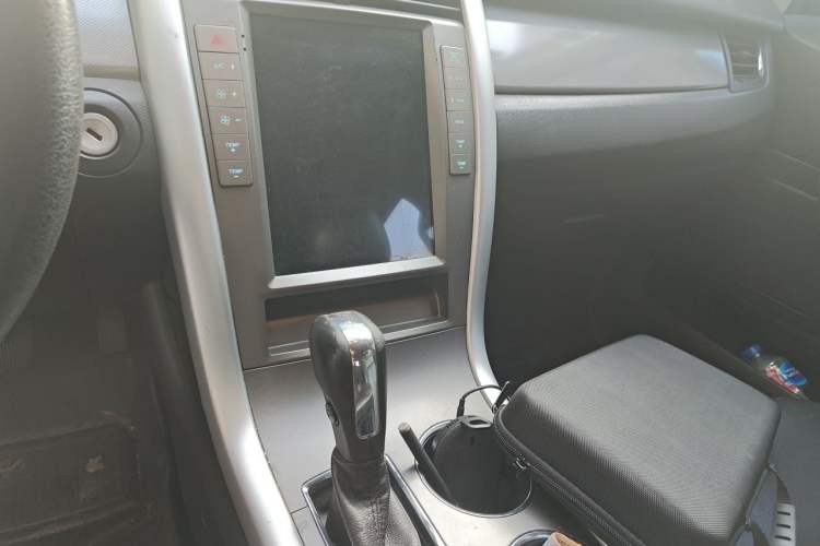 Used Ford Edge 2012 2.0T Elite Sunroof Edition Audio And AC Panel