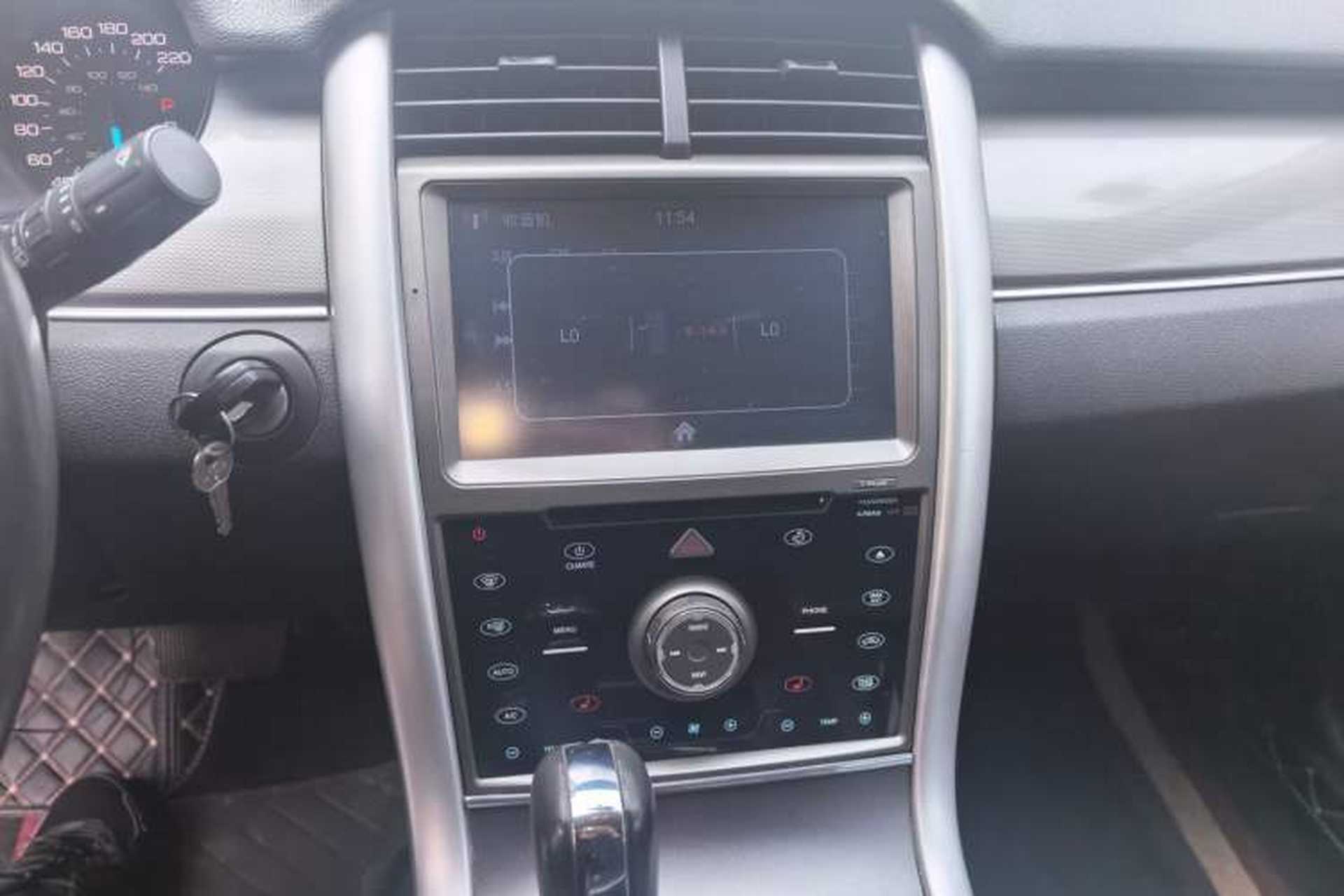 Used Ford Edge 2012 2.0T Elite Sunroof Edition Audio And AC Panel