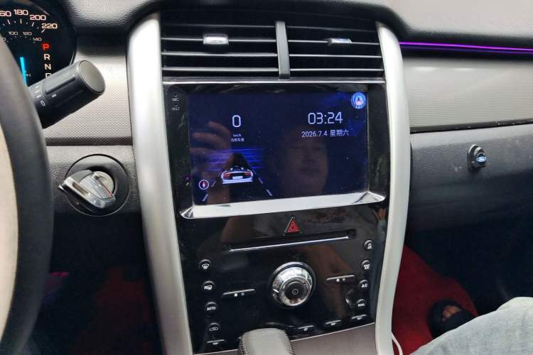 Used Ford Edge 2012 2.0T Elite Sunroof Edition Audio And AC Panel
