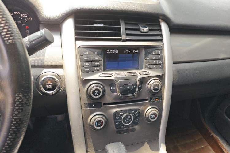 Used Ford Edge 2012 2.0T Elite Sunroof Edition Audio And AC Panel