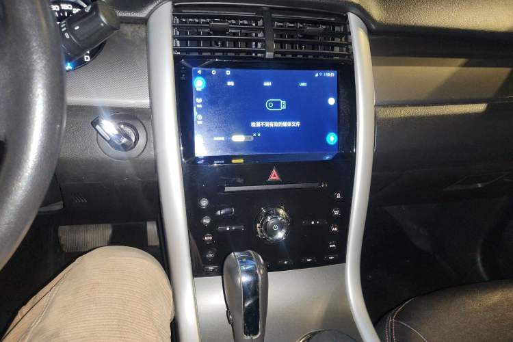 Used Ford Edge 2012 2.0T Elite Sunroof Edition Audio And AC Panel