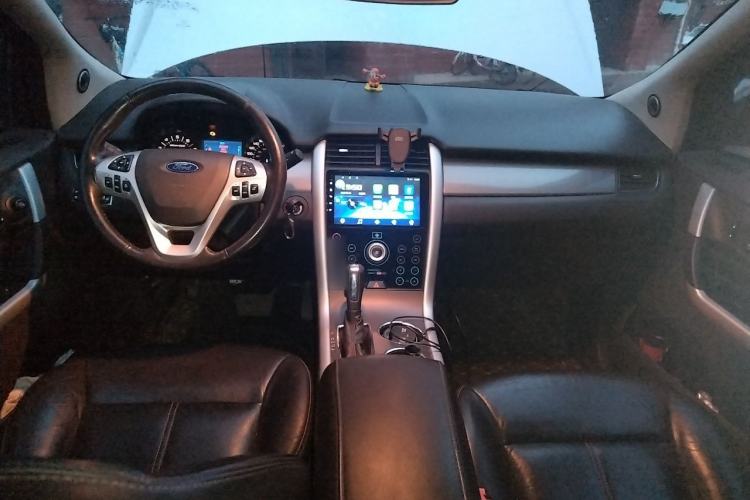 Used Ford Edge 2012 2.0T Elite Sunroof Edition Center Console