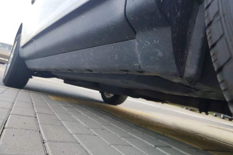 Used Ford Edge 2012 3.5L Zunrui Trim Chassis Front Right