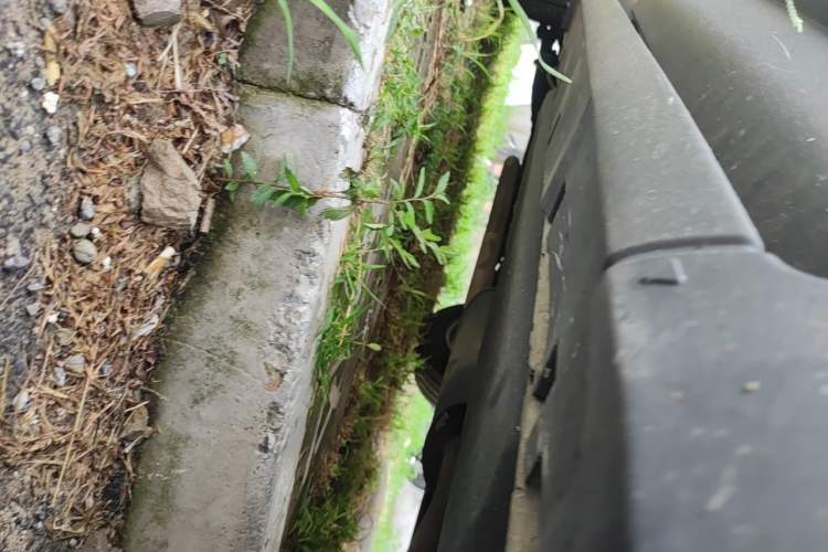 Used Ford Edge 2012 2.0T Elite Sunroof Edition Chassis Front Right