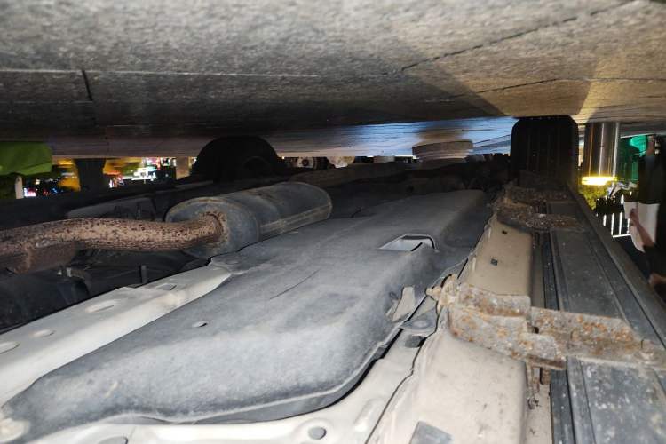 Used Ford Edge 2012 2.0T Elite Sunroof Edition Chassis Front Right