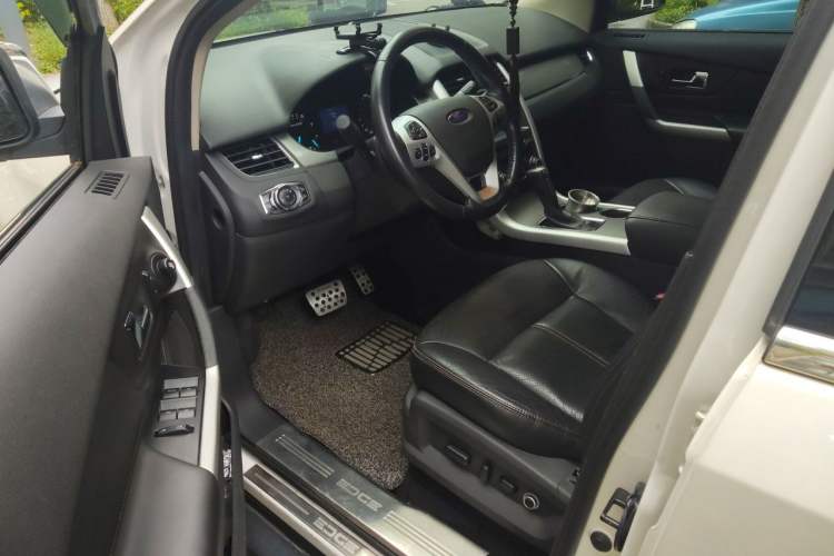 Used Ford Edge 2012 2.0T Elite Sunroof Edition Driver Seat