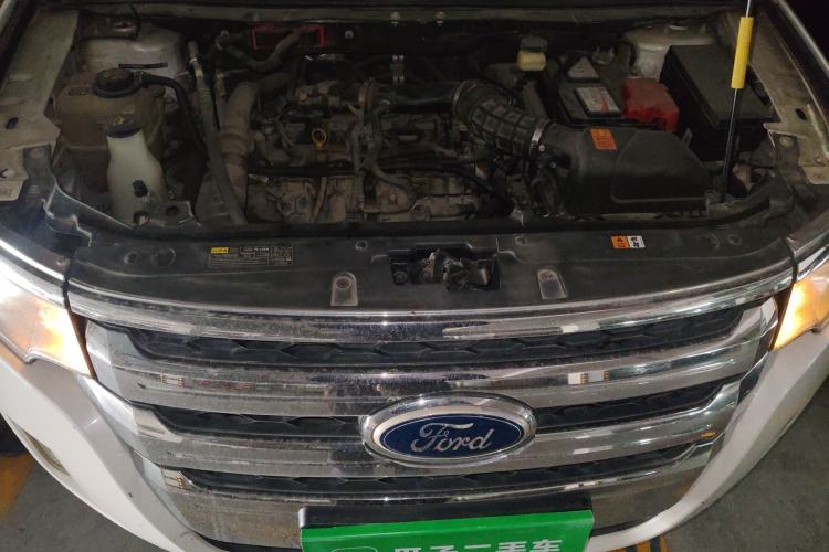 Used Ford Edge 2012 2.0T Elite Edition Engine Bay
