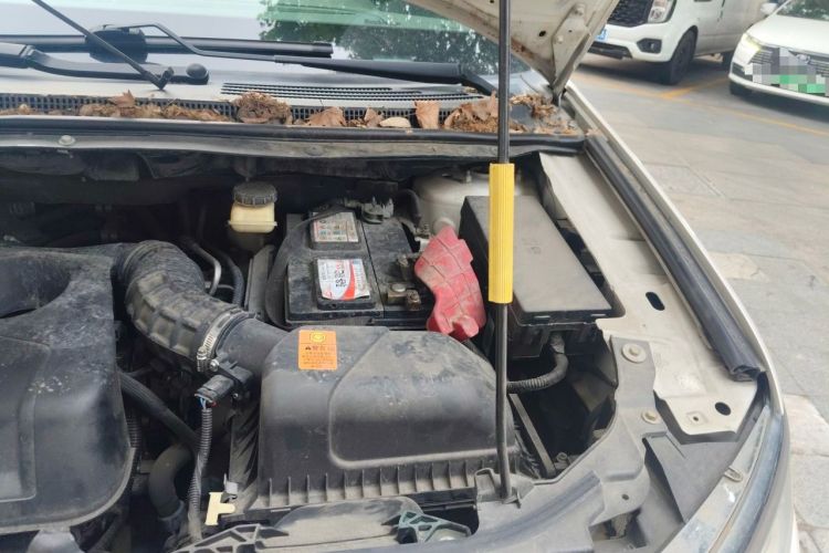 Used Ford Edge 2012 2.0T Elite Sunroof Edition Engine Bay Left