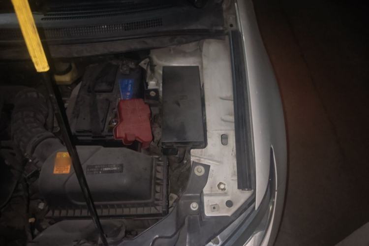 Used Ford Edge 2012 2.0T Elite Sunroof Edition Engine Bay Left