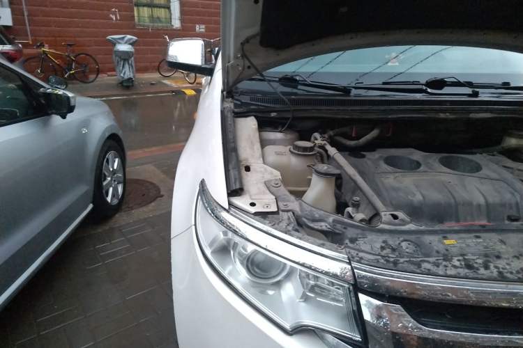 Used Ford Edge 2012 2.0T Elite Sunroof Edition Engine Bay Right