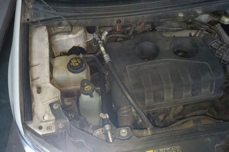 Used Ford Edge 2012 2.0T Zunrui Trim Engine Bay Right