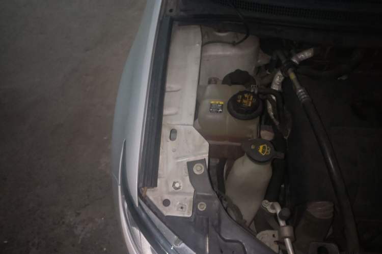 Used Ford Edge 2012 2.0T Elite Sunroof Edition Engine Bay Right