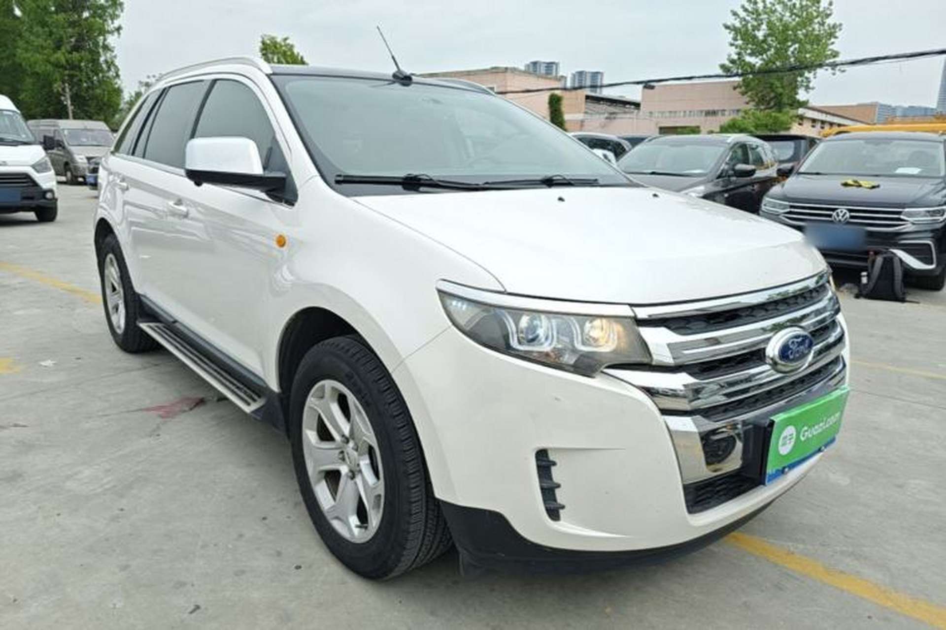 Used Ford Edge 2012 2.0T Elite Sunroof Edition Front Right 45 Deg