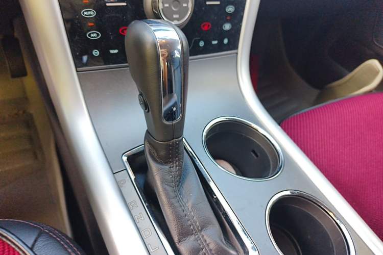 Used Ford Edge 2012 2.0T Elite Sunroof Edition Gear Lever