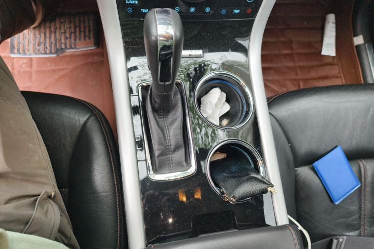 Used Ford Edge 2012 2.0T Zunrui Trim Gear Lever