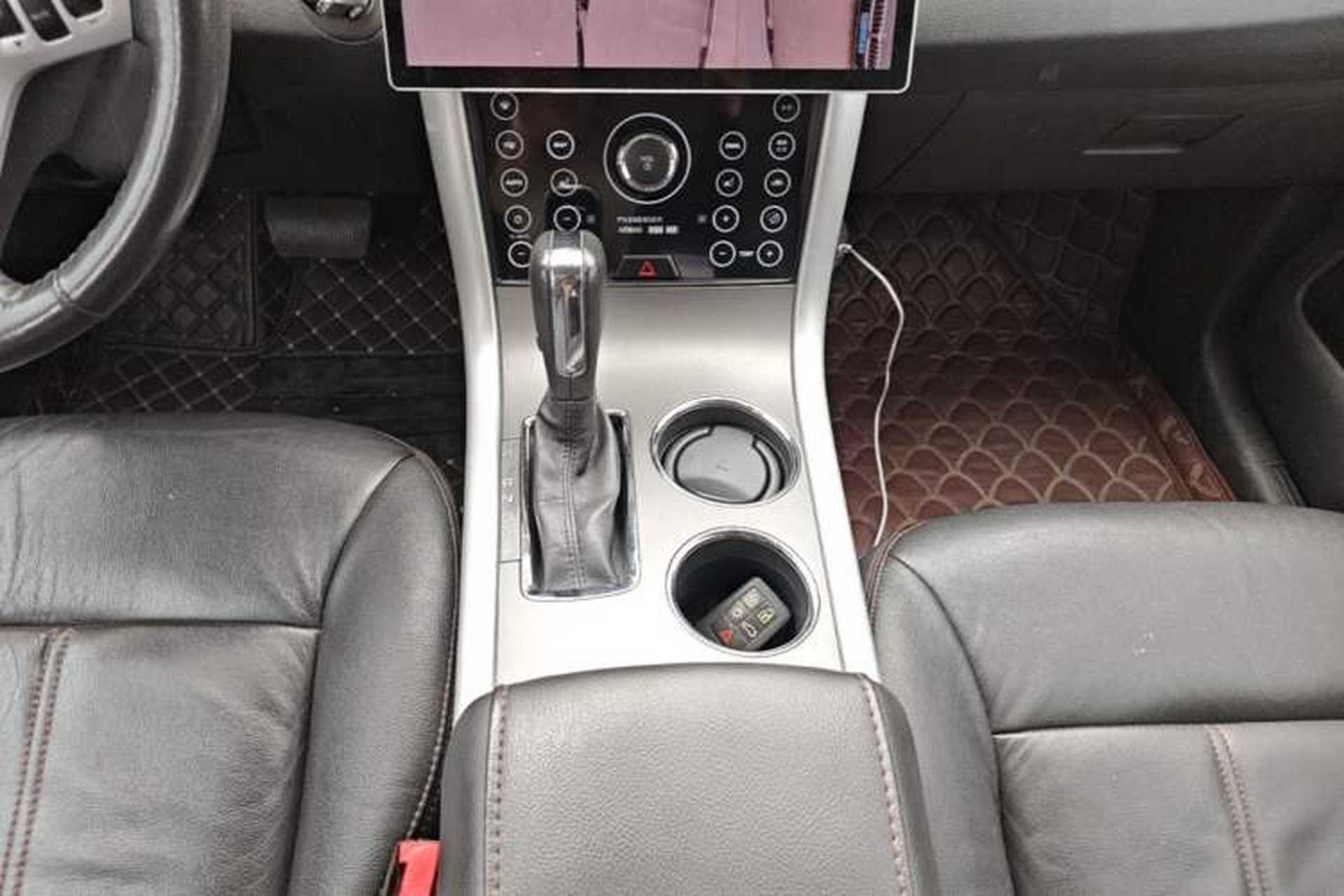Used Ford Edge 2012 2.0T Elite Sunroof Edition Gear Lever