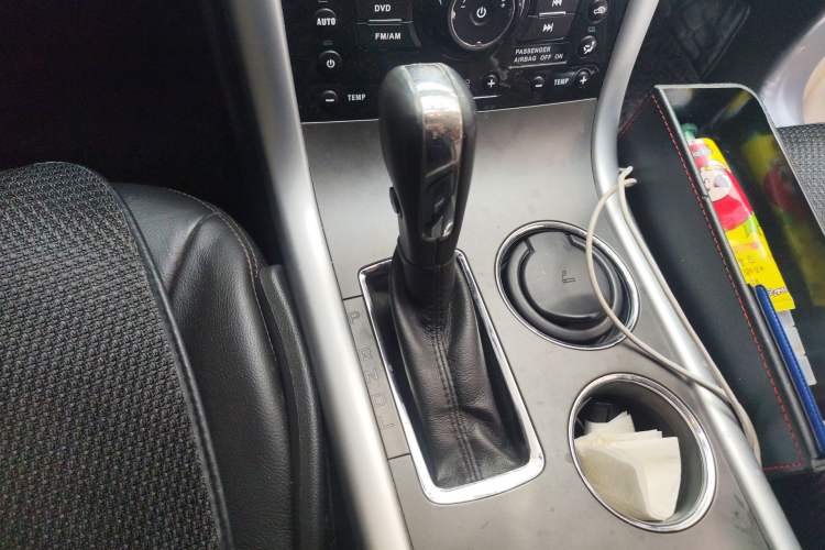 Used Ford Edge 2012 2.0T Elite Sunroof Edition Gear Lever