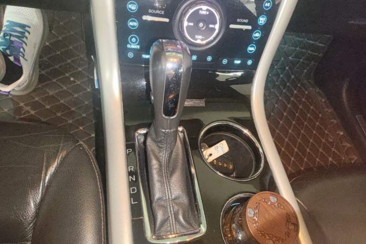 Used Ford Edge 2012 2.0T Zunrui Trim Gear Lever