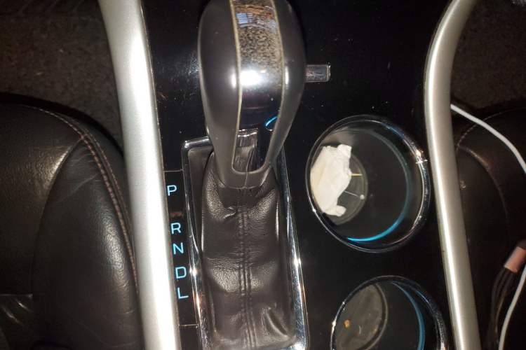 Used Ford Edge 2012 2.0T Zunrui Trim Gear Lever