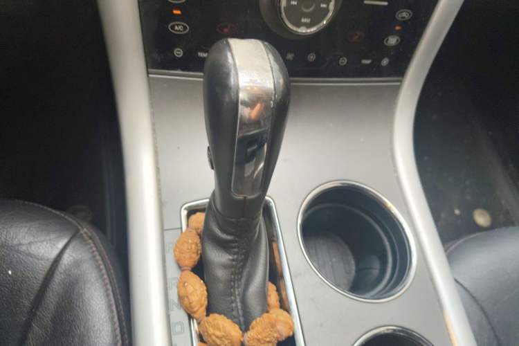 Used Ford Edge 2012 2.0T Elite Sunroof Edition Gear Lever