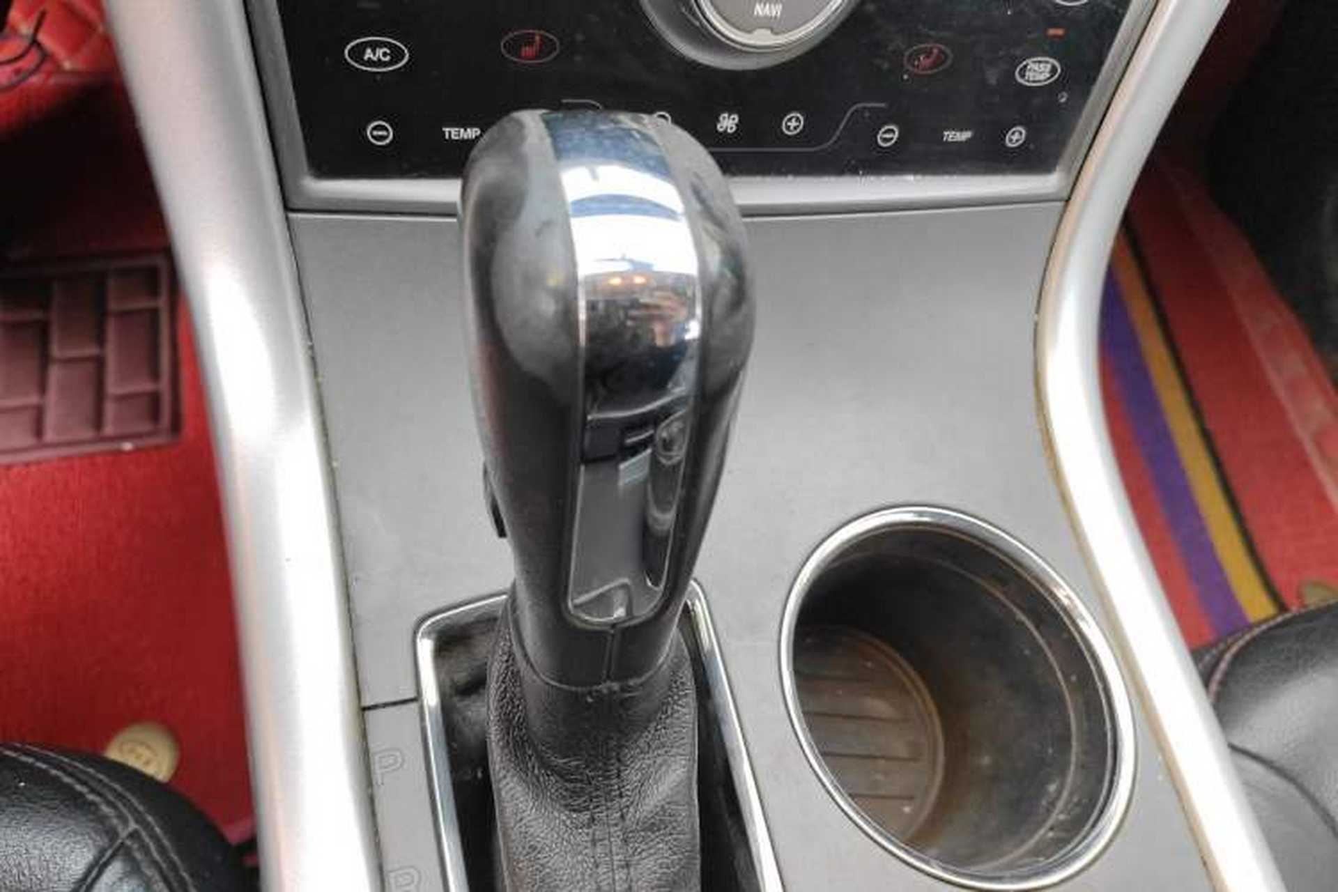 Used Ford Edge 2012 2.0T Elite Sunroof Edition Gear Lever
