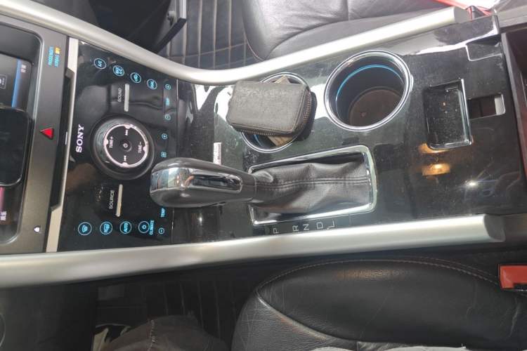 Used Ford Edge 2012 2.0T Zunrui Trim Gear Lever