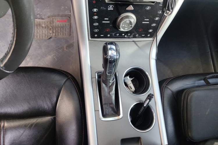 Used Ford Edge 2012 2.0T Elite Sunroof Edition Gear Lever