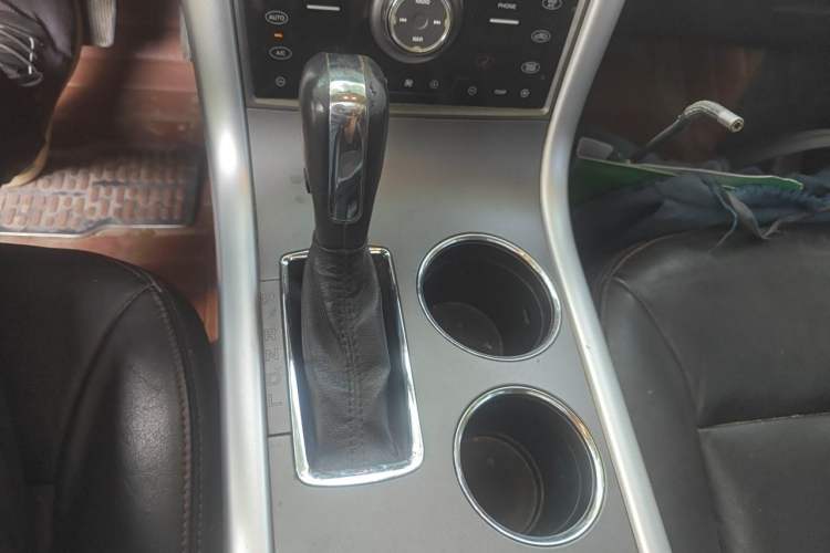 Used Ford Edge 2012 2.0T Elite Sunroof Edition Gear Lever