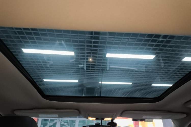 Used Ford Edge 2012 2.0T Elite Sunroof Edition Headliner
