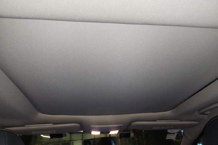 Used Ford Edge 2012 2.0T Elite Sunroof Edition Headliner