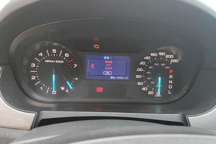 Used Ford Edge 2012 2.0T Elite Sunroof Edition Instrument Cluster