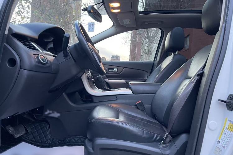 Used Ford Edge 2012 2.0T Elite Sunroof Edition Interior 4