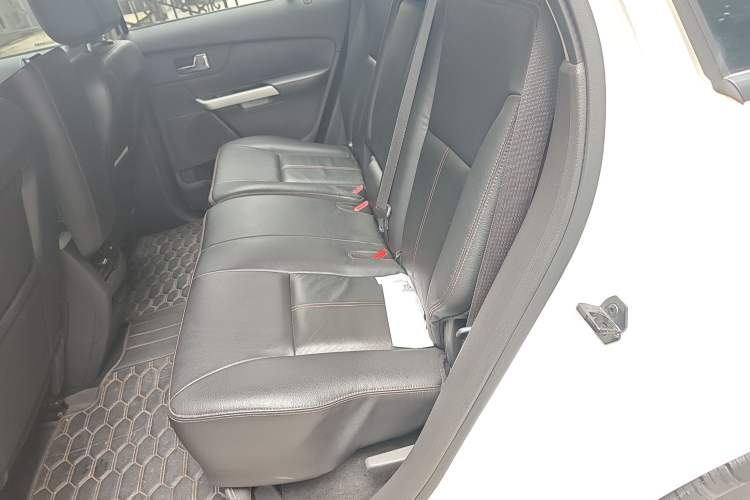 Used Ford Edge 2012 2.0T Elite Sunroof Edition Interior 4