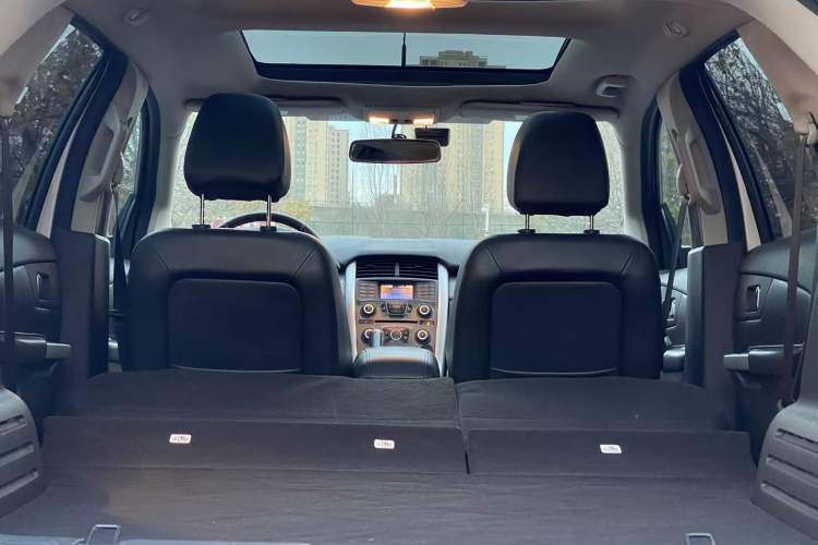 Used Ford Edge 2012 2.0T Elite Sunroof Edition Interior 7