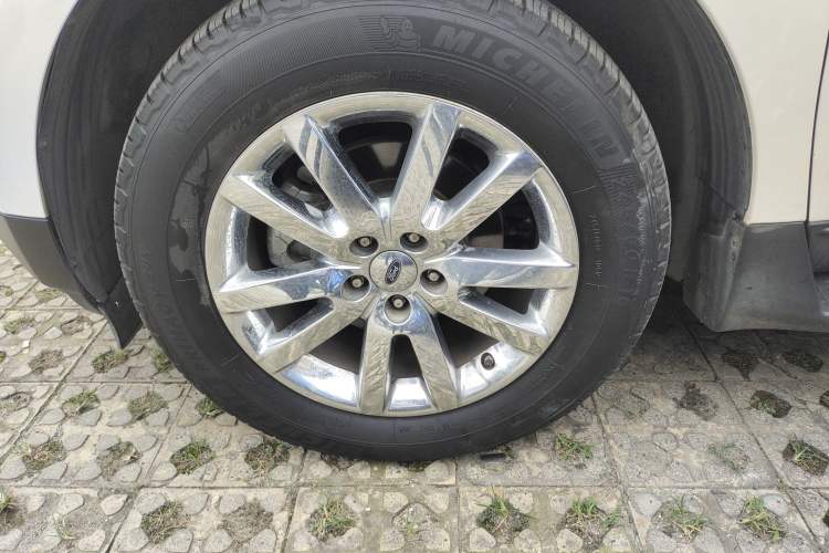 Used Ford Edge 2012 2.0T Zunrui Trim Left Front Wheel Hub